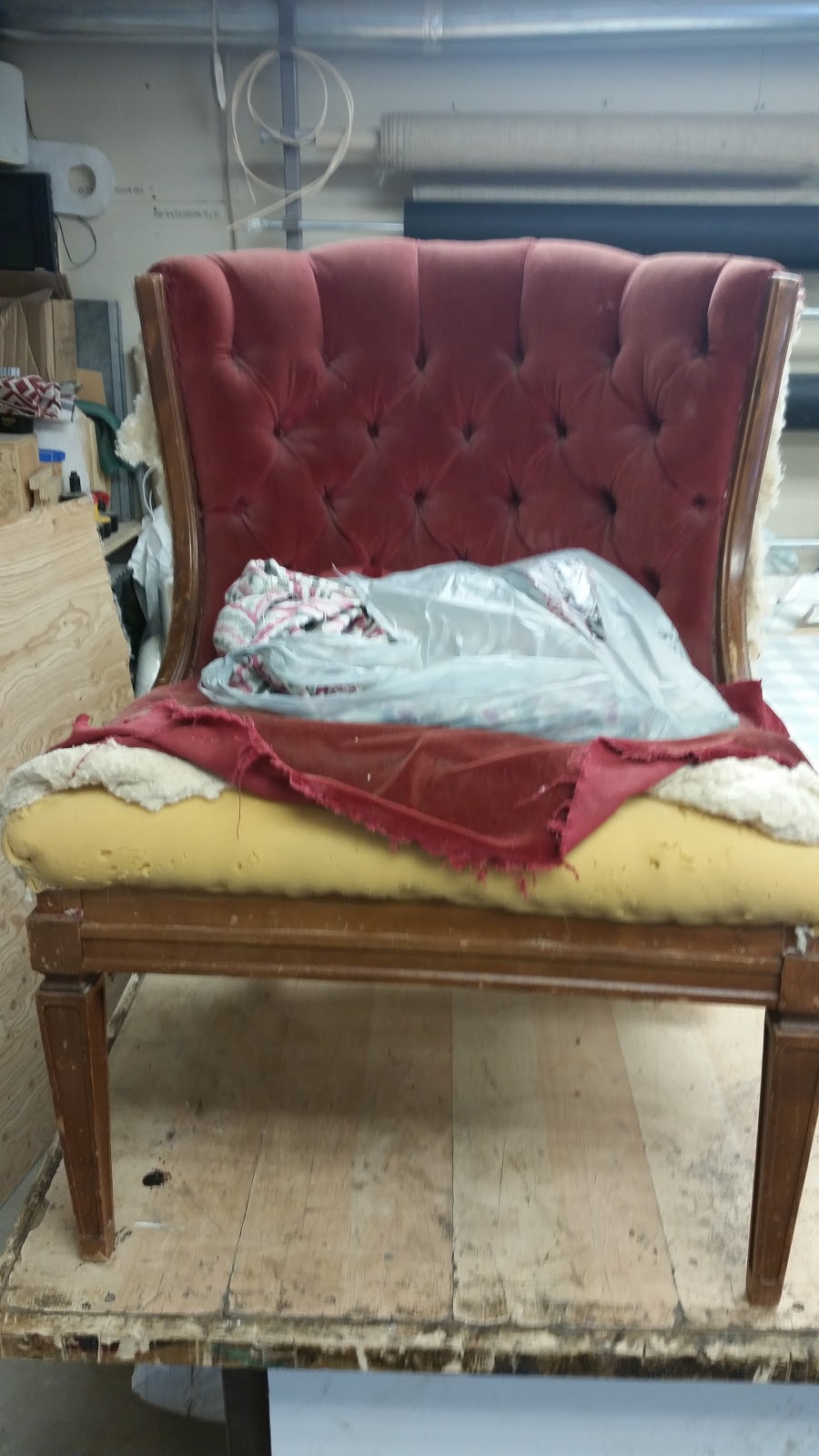 Smeltzers Upholstery | 12761 Peggys Cove Rd, Tantallon, NS B3Z 2N2, Canada | Phone: (902) 448-5072