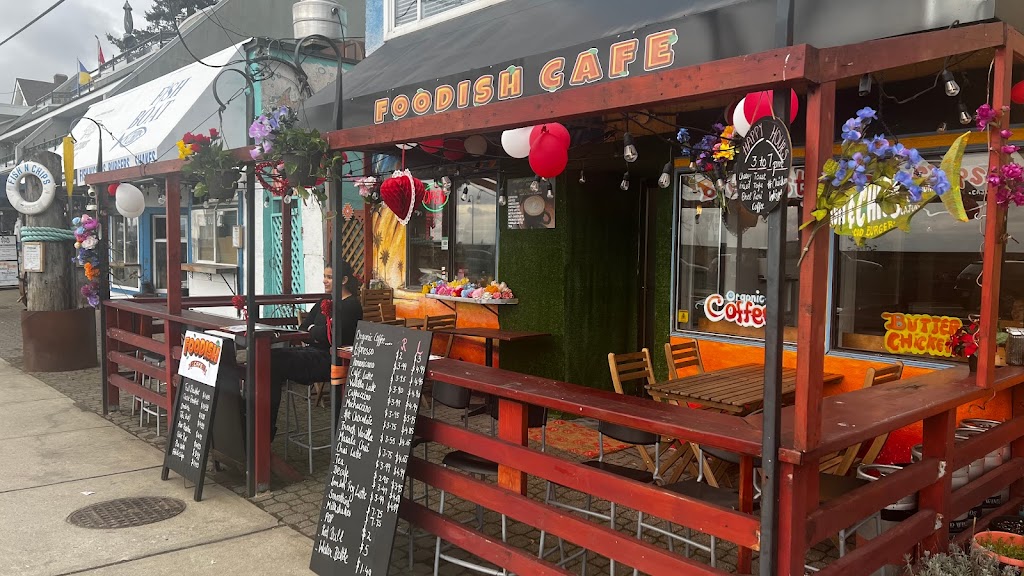 Foodish Cafe | 15519 Marine Dr, White Rock, BC V4B 1C9, Canada | Phone: (604) 385-3700