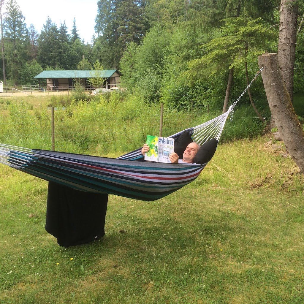Suite Amour Hobby Farm Guest Cottages | 3567 Ryan Rd, Qualicum Beach, BC V9K 1X9, Canada | Phone: (250) 752-4520
