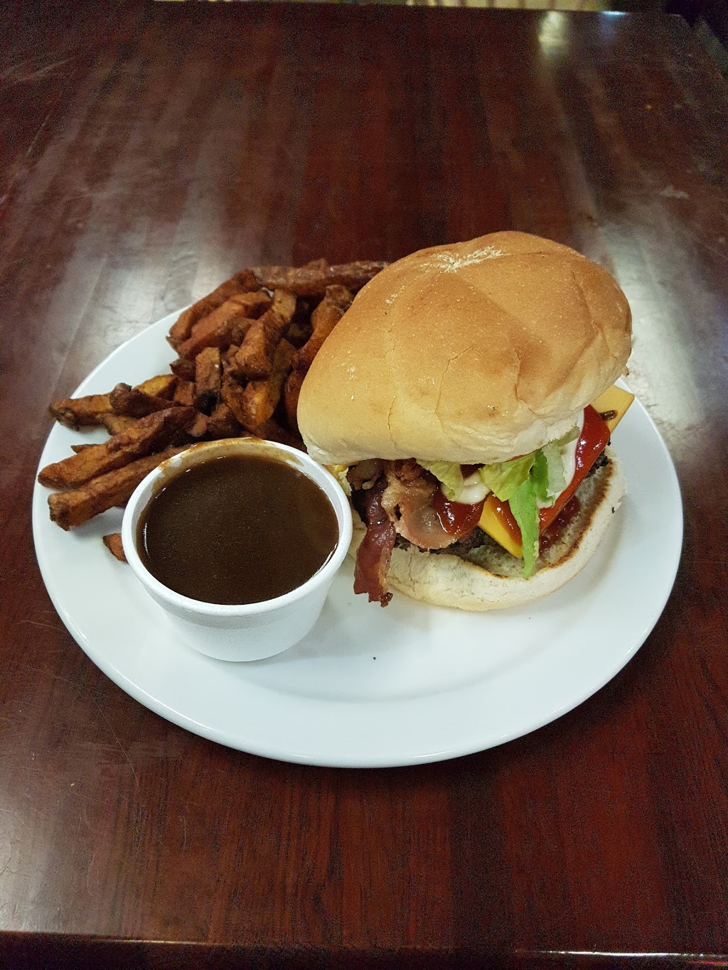 T-Bones | 2540 Eglinton Ave E, Scarborough, ON M1K 2R5, Canada | Phone: (416) 269-5757