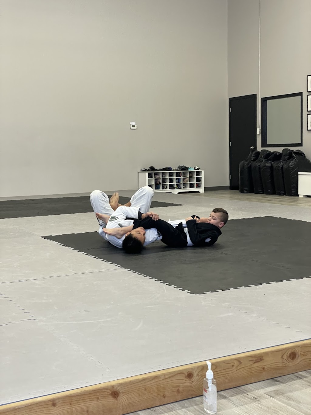 Okotoks Brazilian Jiu-Jitsu | 220 N Railway St Unit 2, Okotoks, AB T1S 1A3, Canada | Phone: (403) 771-3611