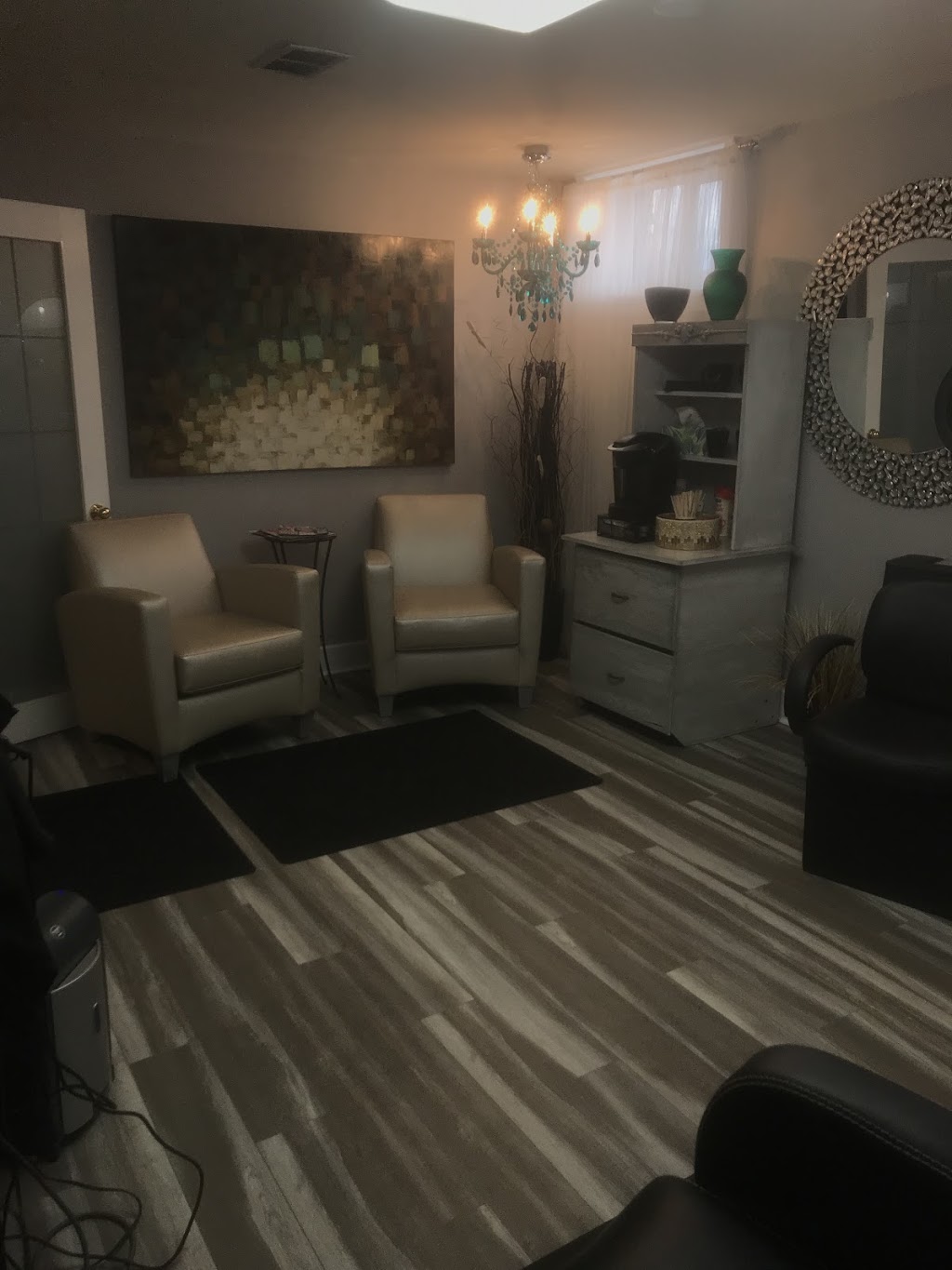 Studio K Hair and Nails | 103 Willis Cres, Saskatoon, SK S7T 0X9, Canada | Phone: (306) 717-6495