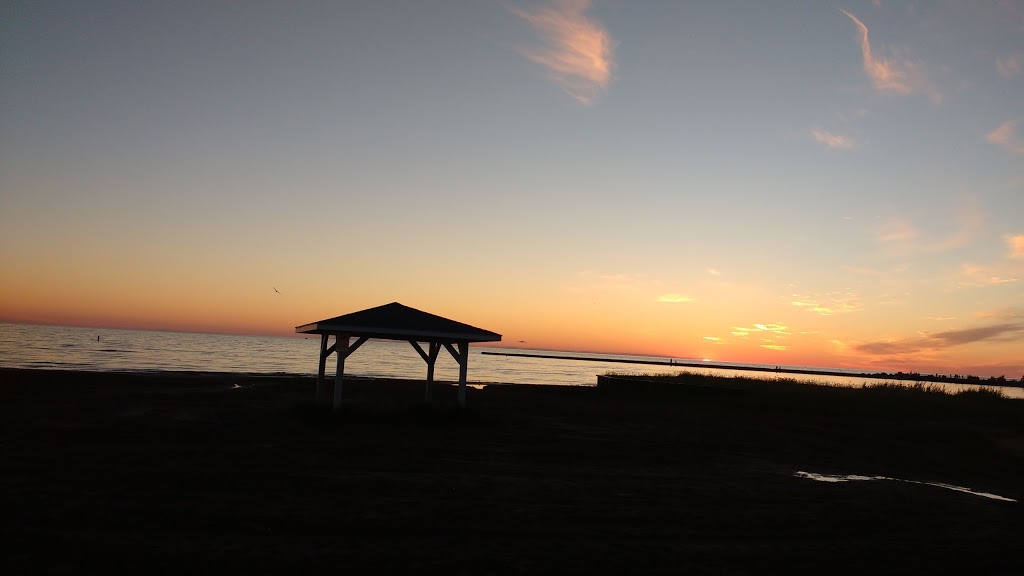 Beachside Cafe | 596 Harbour St, Port Elgin, ON N0H 2C5, Canada | Phone: (519) 832-5455