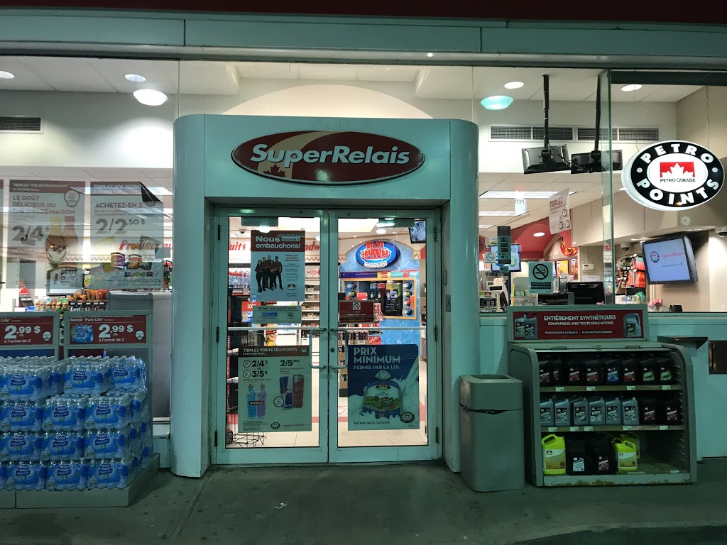 Petro-Canada | 2600 de la, Rue de la Concorde, Quebec City, QC G1L 4Z5, Canada | Phone: (418) 621-9802