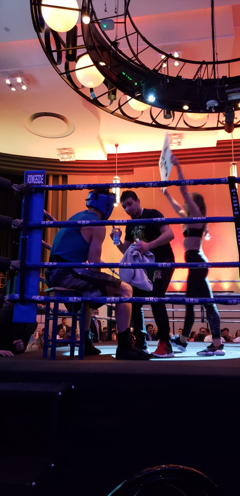 Fearless Boxing Club | 300 New Toronto St #36, Etobicoke, ON M8V 2E8, Canada | Phone: (647) 571-0322