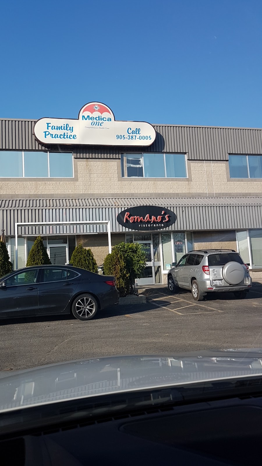 Romanos Ristorante | 1275 Rymal Rd E, Hamilton, ON L8W 3N1, Canada | Phone: (905) 387-6041
