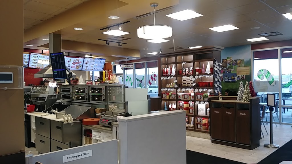 Tim Hortons | 88 Broadway Ave, Russell, ON K4R 1A1, Canada | Phone: (613) 445-3434