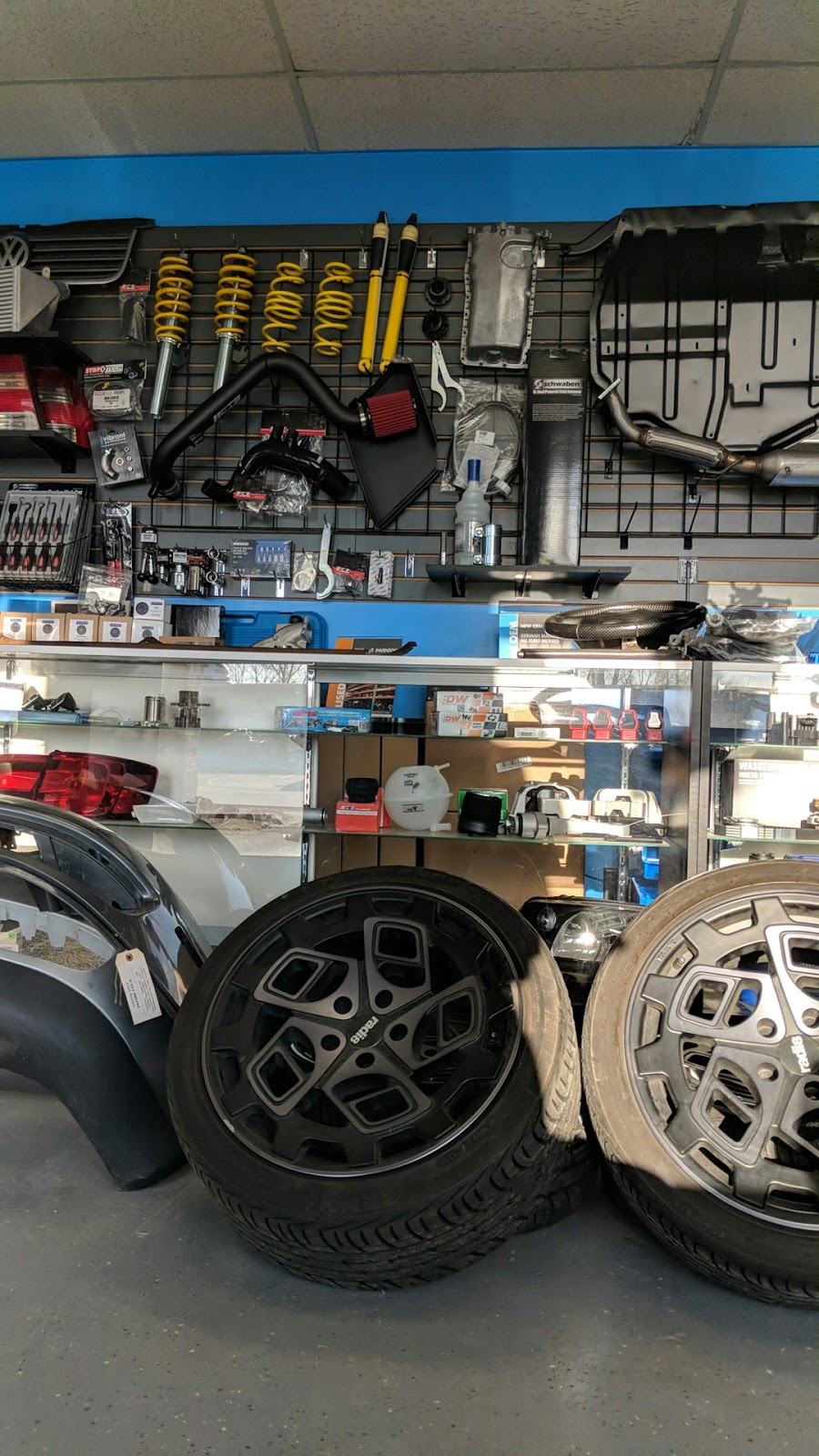 Das Parts - Volkswagen Audi Parts & Service | 1177 Franklin Blvd #3, Cambridge, ON N1T 1X9, Canada | Phone: (519) 404-7444