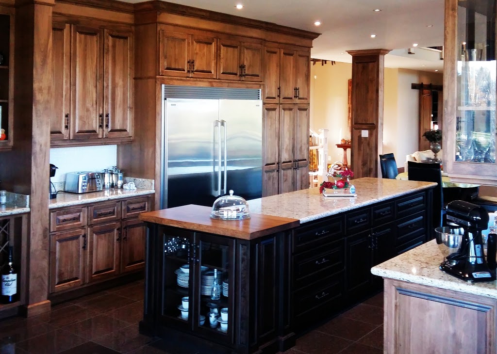 Countryline Woodcraft Inc. | 7388 3 Line, Wallenstein, ON N0B 2S0, Canada | Phone: (519) 669-4118