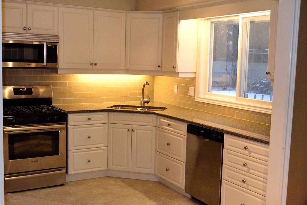 Just Kitchens | 3537 White Oak Rd E, London, ON N6E 3A1, Canada | Phone: (519) 681-1435