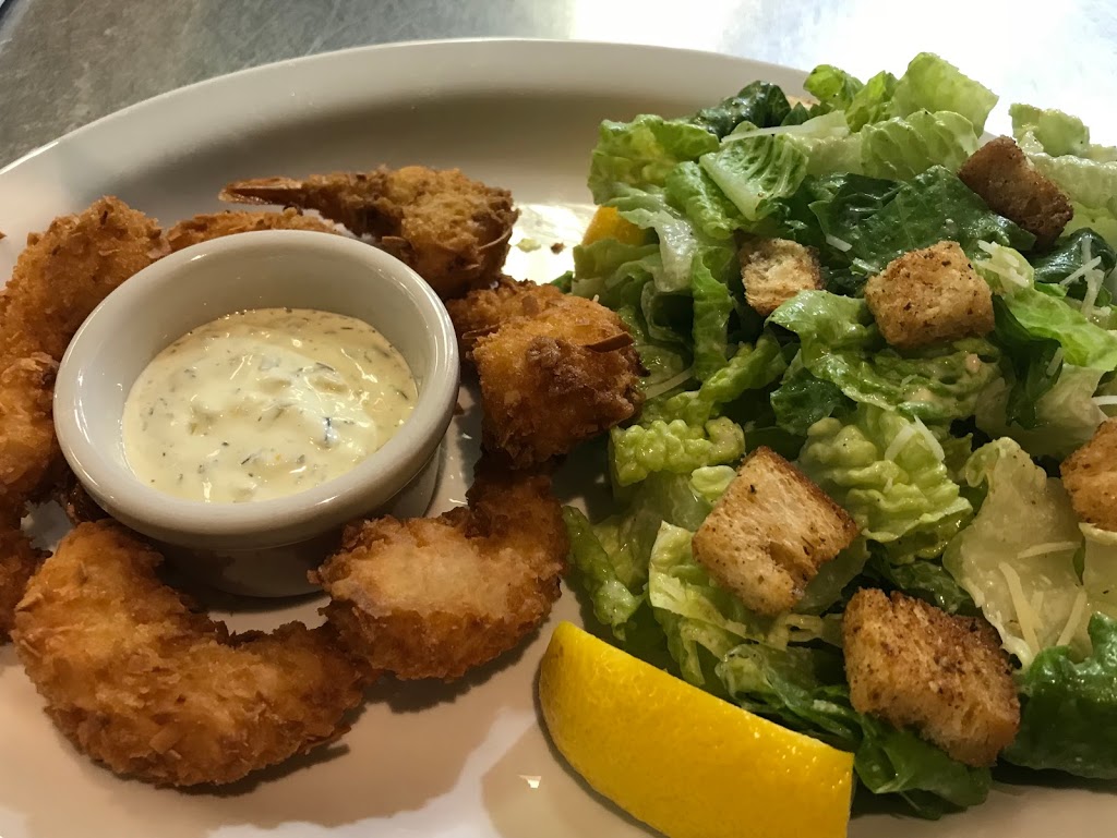 Mom’s Bar and Grill | 8874 Bender Rd #101, Lynden, WA 98264, USA | Phone: (360) 392-0397