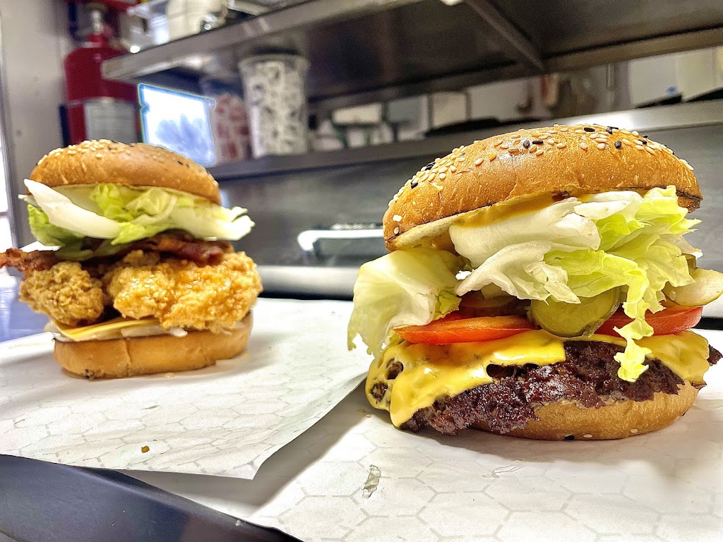 Talbot Street Grill - Jarvis Location | 17 Talbot St E, Jarvis, ON N0A 1J0, Canada | Phone: (289) 823-0840