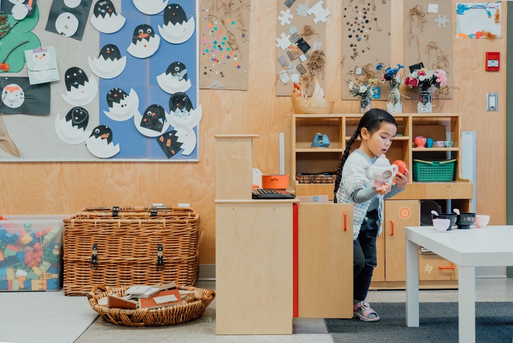 Hatch Kids Learning Centre | 8600 Ash St, Richmond, BC V6Y 2S3, Canada | Phone: (778) 838-5765