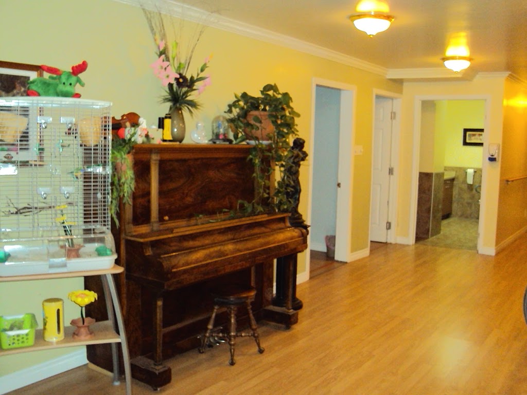 Résidence Boisé Fleuri | 241 Chemin du Lac des Pins, Trois-Rivières, QC G9B 6C4, Canada | Phone: (819) 840-6769
