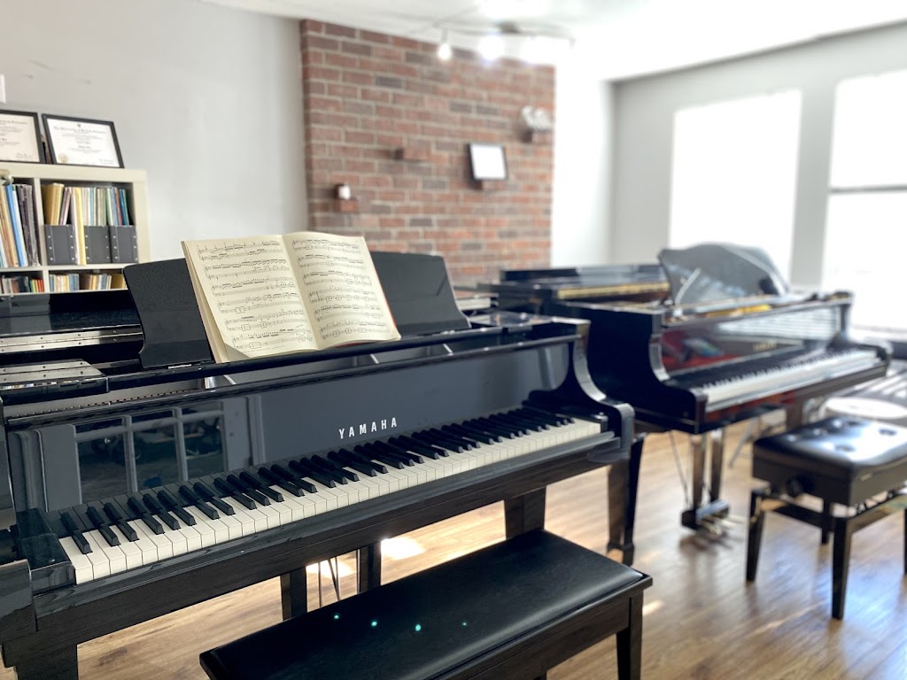 Jiyoon Kim Piano Studio | 1262 Bluff Dr, Coquitlam, BC V3E 1C1, Canada | Phone: (778) 997-6334