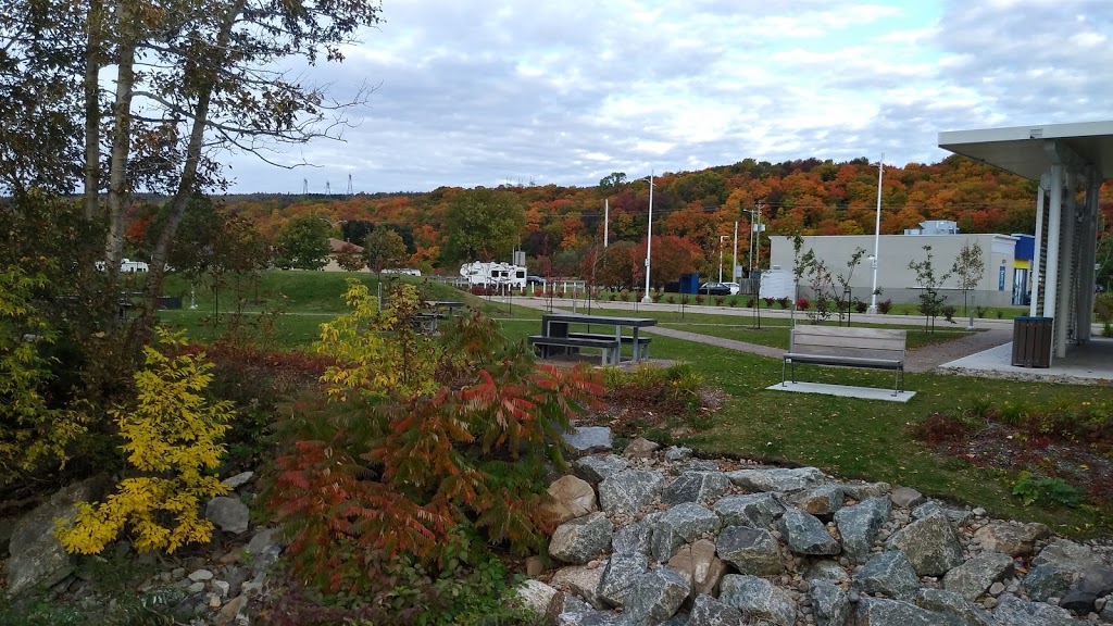 Parc Riverain Espace Fillion | 6300 Boulevard Sainte-Anne, LAnge-Gardien, QC G0A 2K0, Canada | Phone: (418) 822-1555