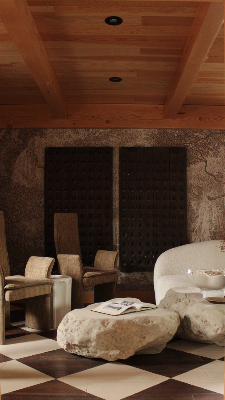 Bettencourt Lake House | 63 Joseph St, Port Carling, ON P0B 1J0, Canada | Phone: (416) 300-8032