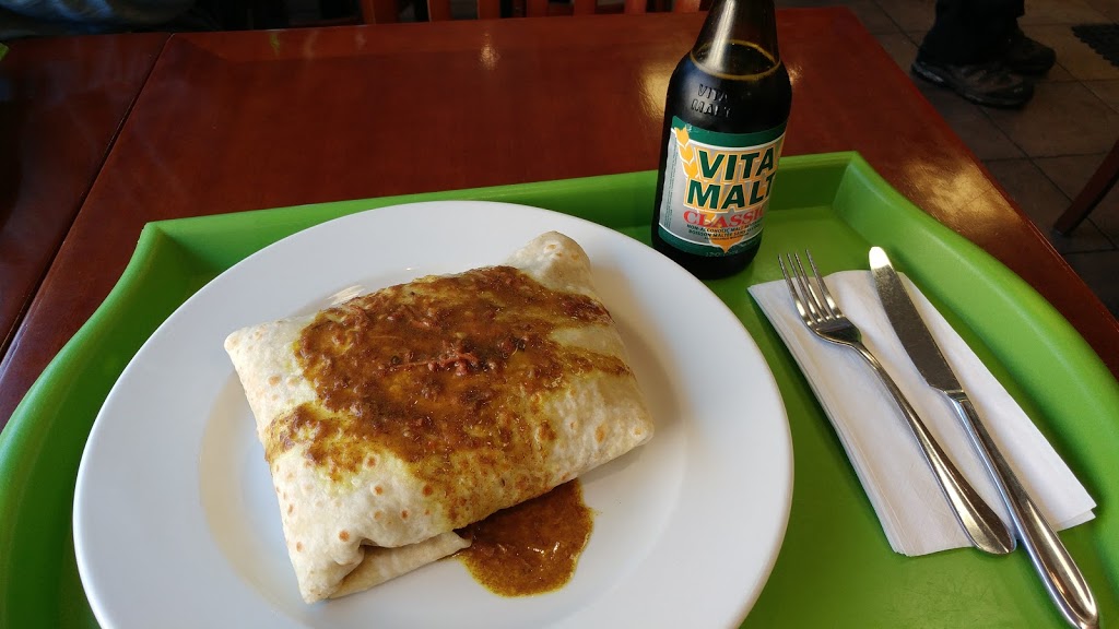 Alberts Real Jamaican Foods | 542 St Clair Ave W, Toronto, ON M6C 2R6, Canada | Phone: (416) 658-9445