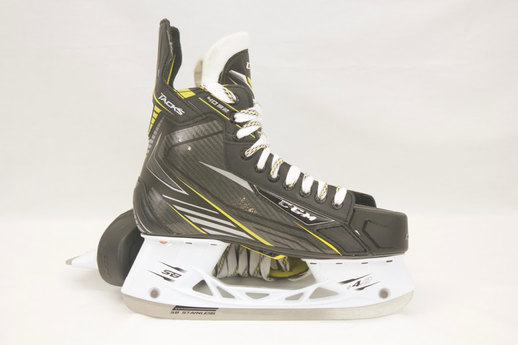 Crossfield Corner Sports | 901 Mountain Ave, Crossfield, AB T0M 0S0, Canada | Phone: (403) 946-0011