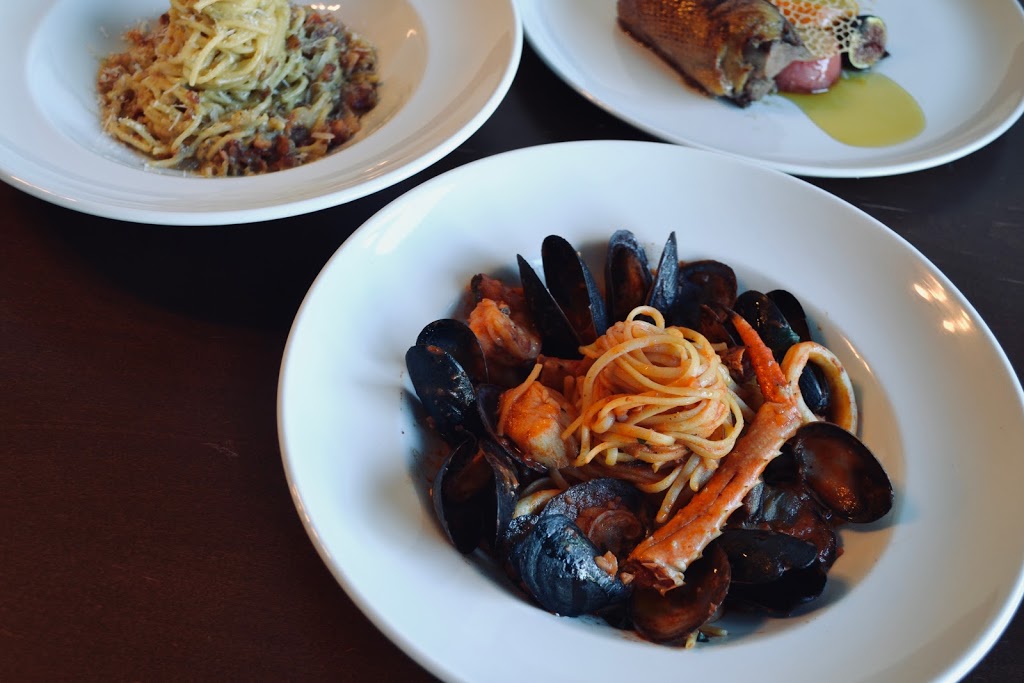 12 Tables | 1552 Avenue Rd, North York, ON M5M 3X5, Canada | Phone: (416) 590-7819