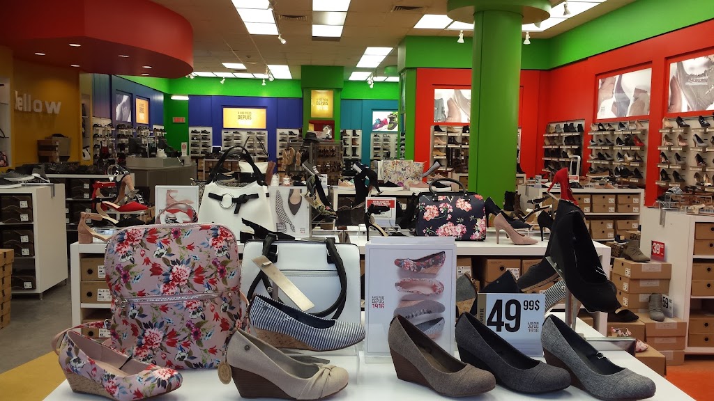Chaussures Yellow | 1071 Bd Jutras E, Victoriaville, QC G6S 1J1, Canada | Phone: (819) 357-5541