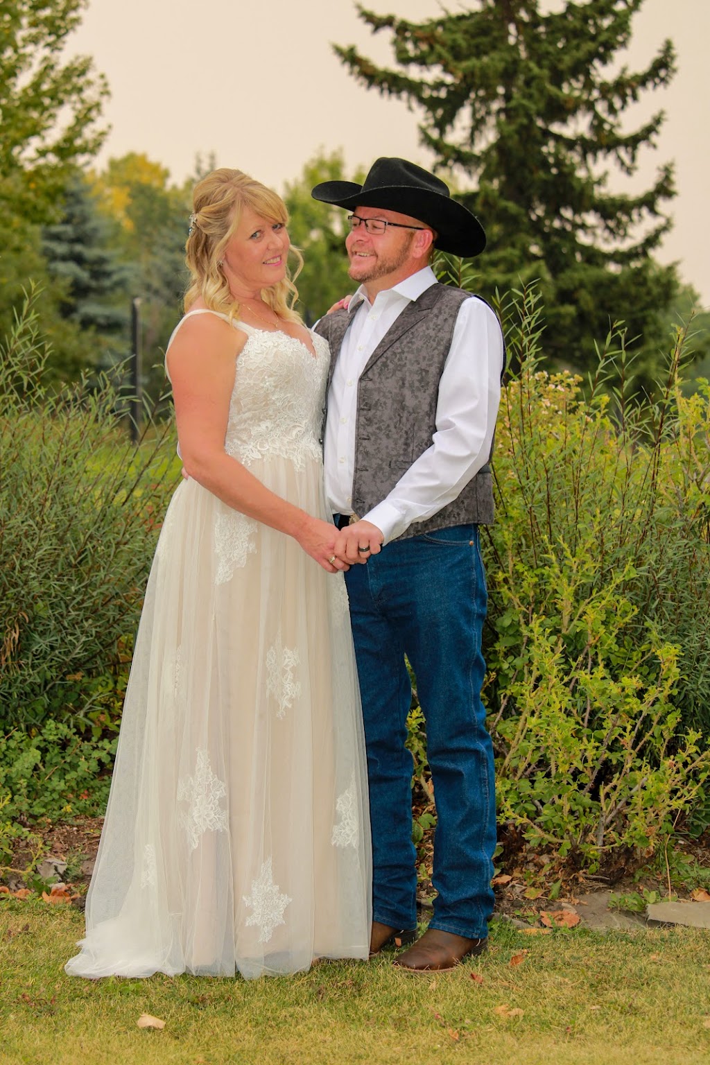 Reveal Photography Calgary | 15 Kingsbridge Cres SE, Airdrie, AB T4A 0M8, Canada | Phone: (403) 618-8579