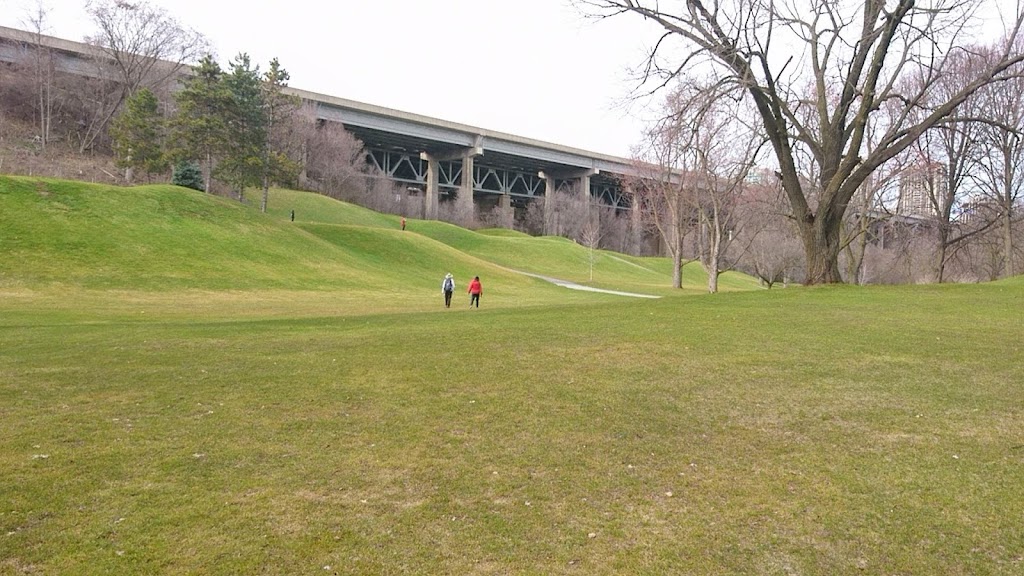 Don Valley Golf Course | 4200 Yonge St, North York, ON M2P 1N9, Canada | Phone: (416) 392-2465