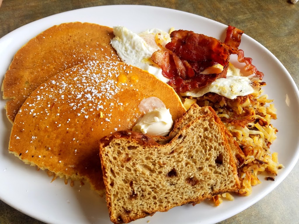 Savorys | 5564 Camp Rd, Hamburg, NY 14075, USA | Phone: (716) 648-0044