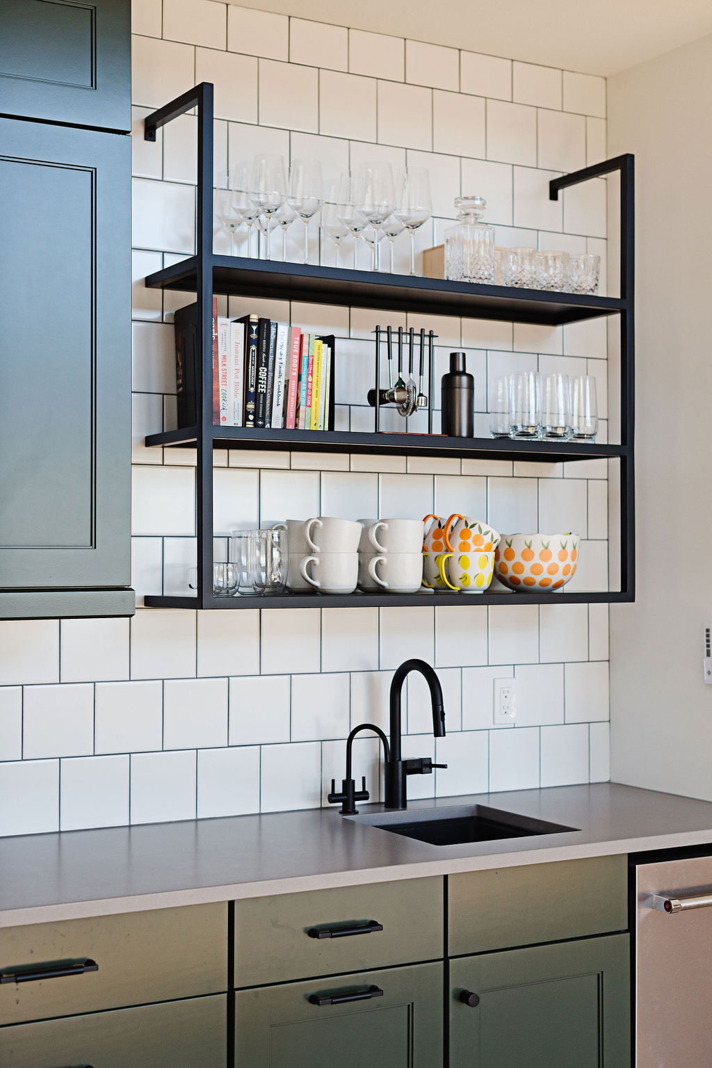 Iron Elements | 9469 47 St NW, Edmonton, AB T6B 2R7, Canada | Phone: (587) 989-4766