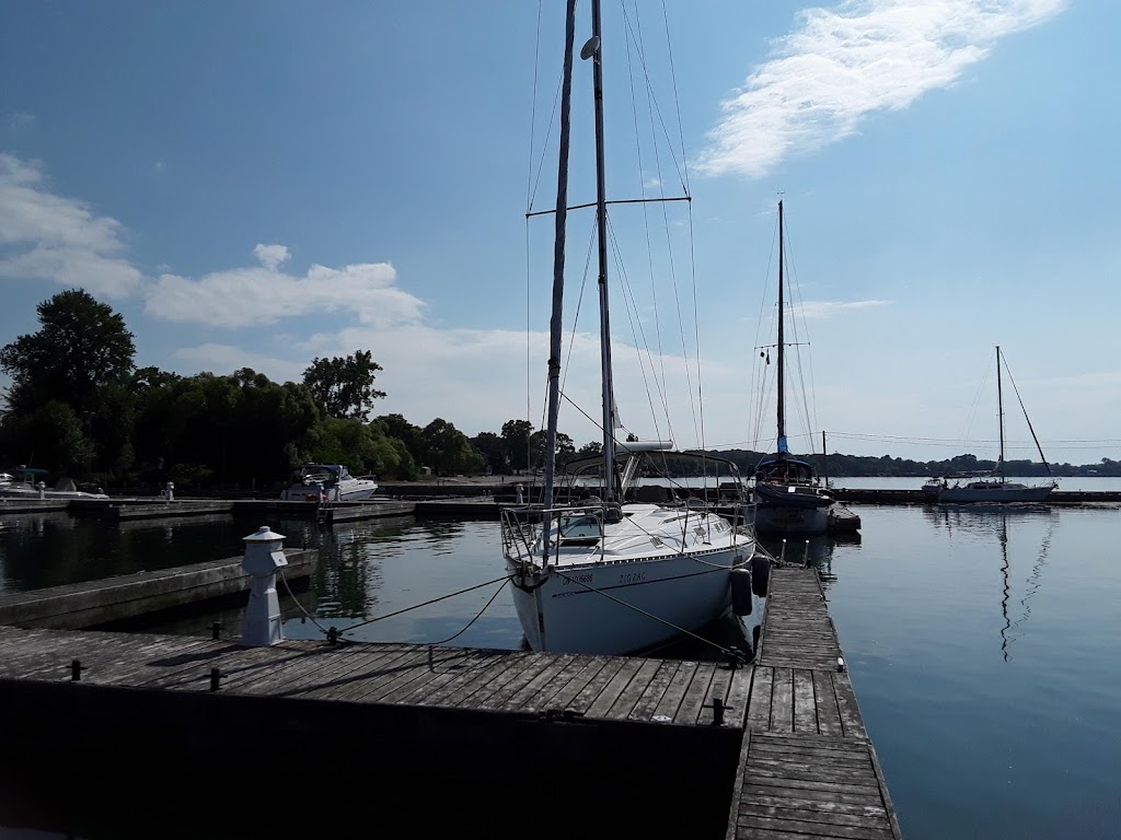 Scudders Marine | 325 N Shore Rd, Pelee Island, ON N0R 1M0, Canada | Phone: (519) 724-2377