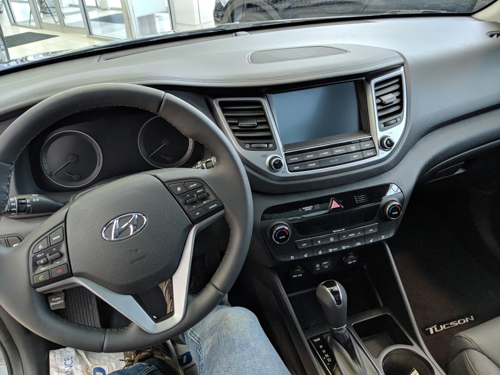 Gravel Auto | Used Car Center | 1007 Boulevard René Lévesque #105, Verdun, QC H3E 0H1, Canada | Phone: (844) 713-3223
