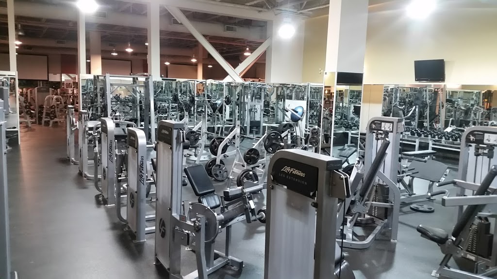 Steve Nash Fitness World | 7337 120 St #100, Delta, BC V4C 6P5, Canada | Phone: (604) 507-9889