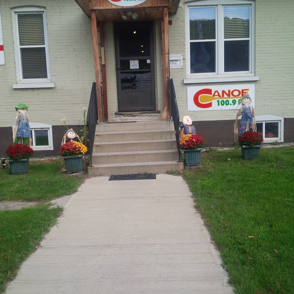 100.9 Canoe FM | Box 1125, 739 Mountain St, Haliburton, ON K0M 1S0, Canada | Phone: (705) 457-1009