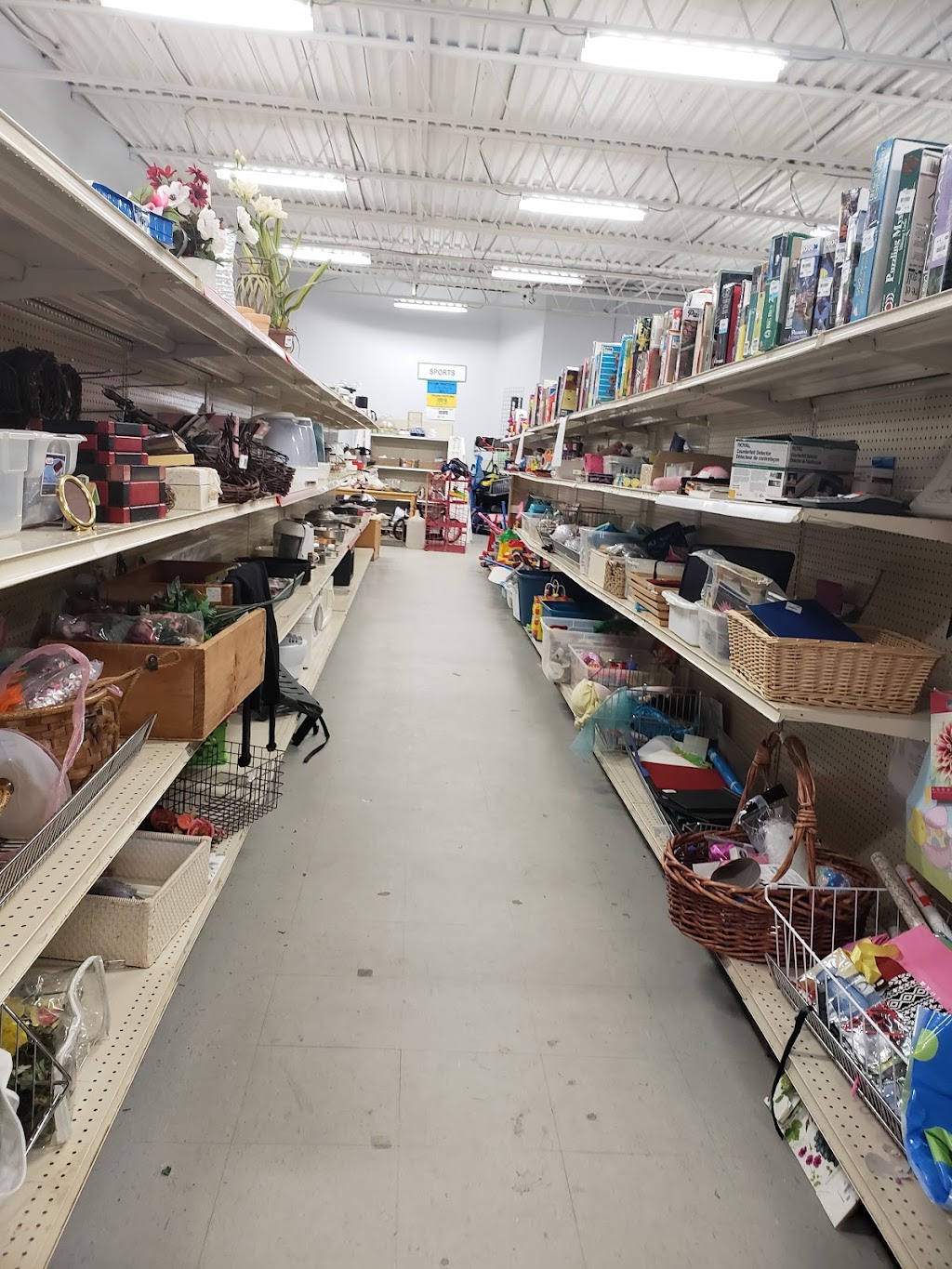 BFM Thrift Store Pembroke | 147 MacKay St, Pembroke, ON K8A 1B8, Canada | Phone: (613) 635-4796