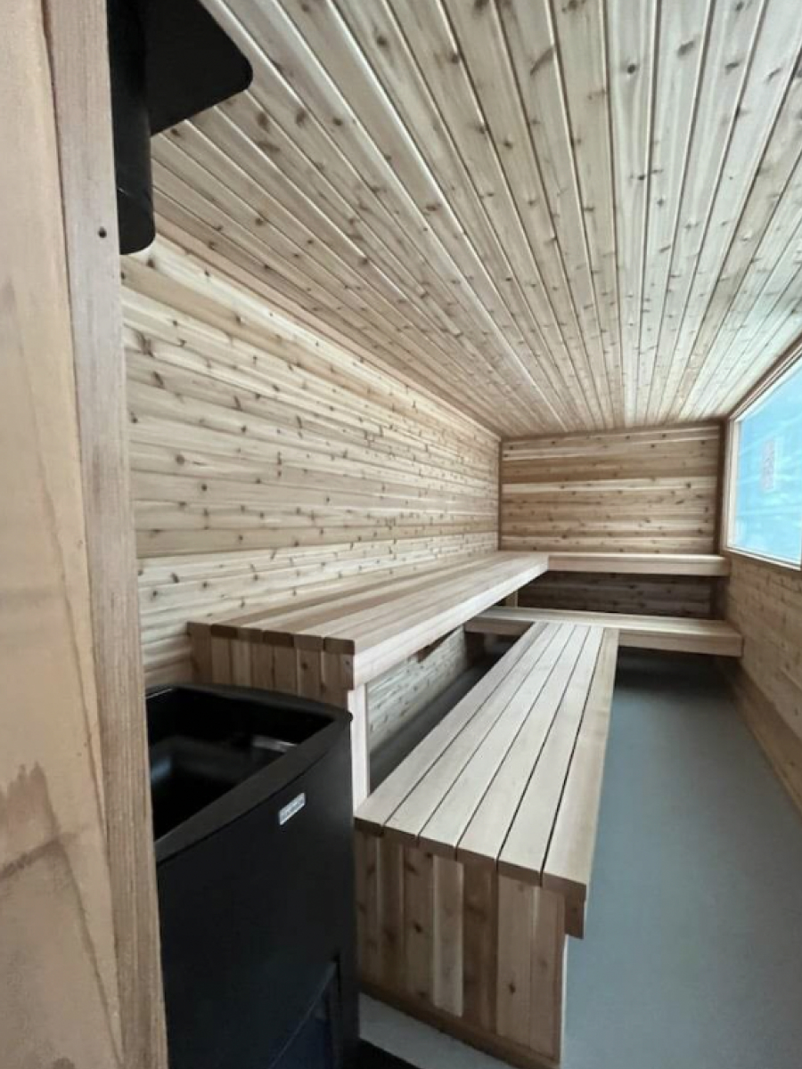 Solstice sauna North Hatley | Sauna social | 2070 Chem. du Lac, North Hatley, QC J0B 2C0, Canada | Phone: (819) 201-7621