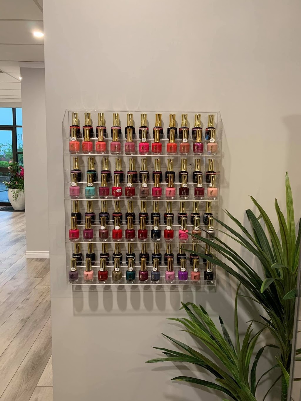 Allure Spa and Wellness Boutique | 1428 Pelham St, Fonthill, ON L0S 1E0, Canada | Phone: (905) 932-0619