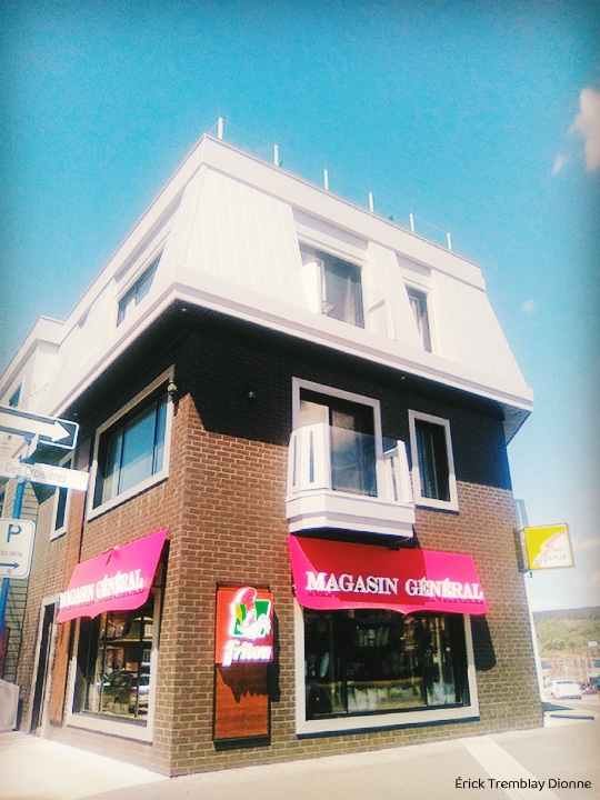 Quai General Store | 850 Rue Victoria, La Baie, QC G7B 0K1, Canada | Phone: (418) 306-2282