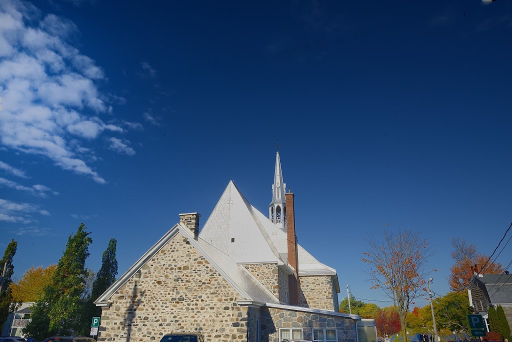 St. Hilaire Parish. | 260 Chemin des Patriotes N, Mont-Saint-Hilaire, QC J3H 3H4, Canada | Phone: (450) 467-4434