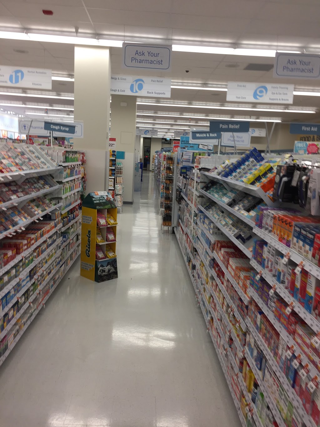 Shoppers Drug Mart | 10835 City Pkwy #101, Surrey, BC V3T 4C7, Canada | Phone: (604) 495-9949