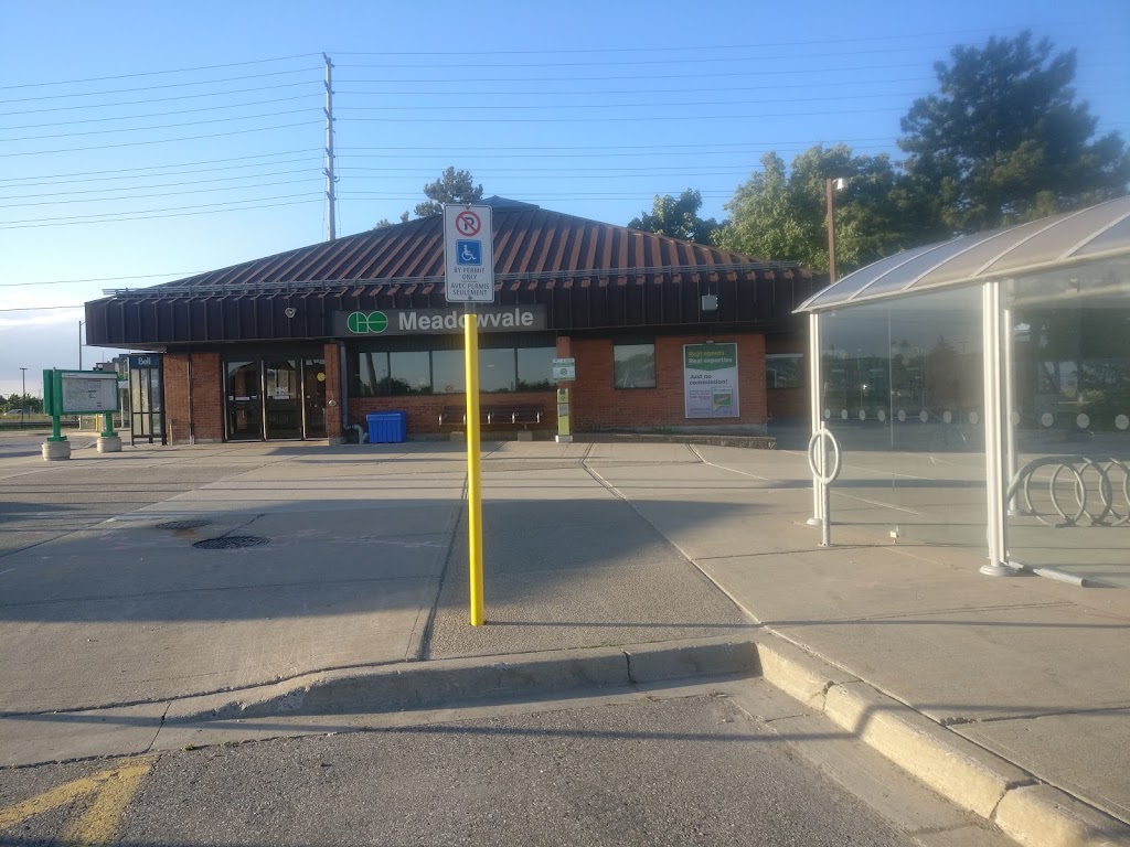 Meadowvale GO | 6845 Millcreek Dr, Mississauga, ON L5N 5M4, Canada | Phone: (416) 869-3200