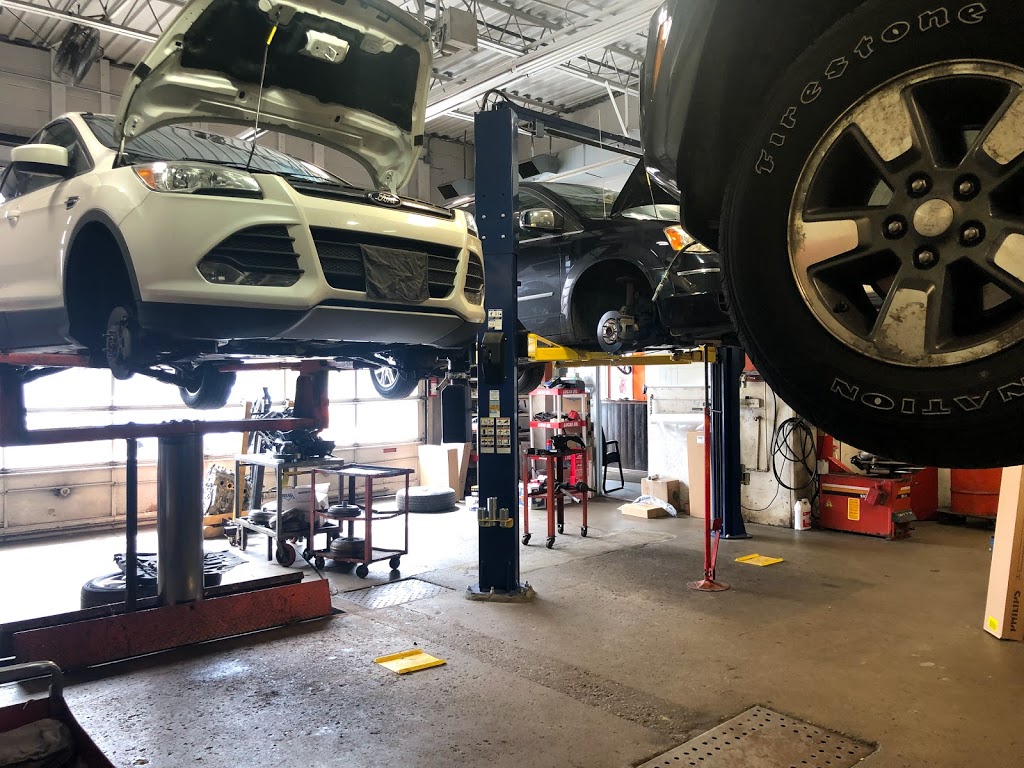The Lube Clinic | 261 Talbot St, St Thomas, ON N5P 1B3, Canada | Phone: (519) 631-2117