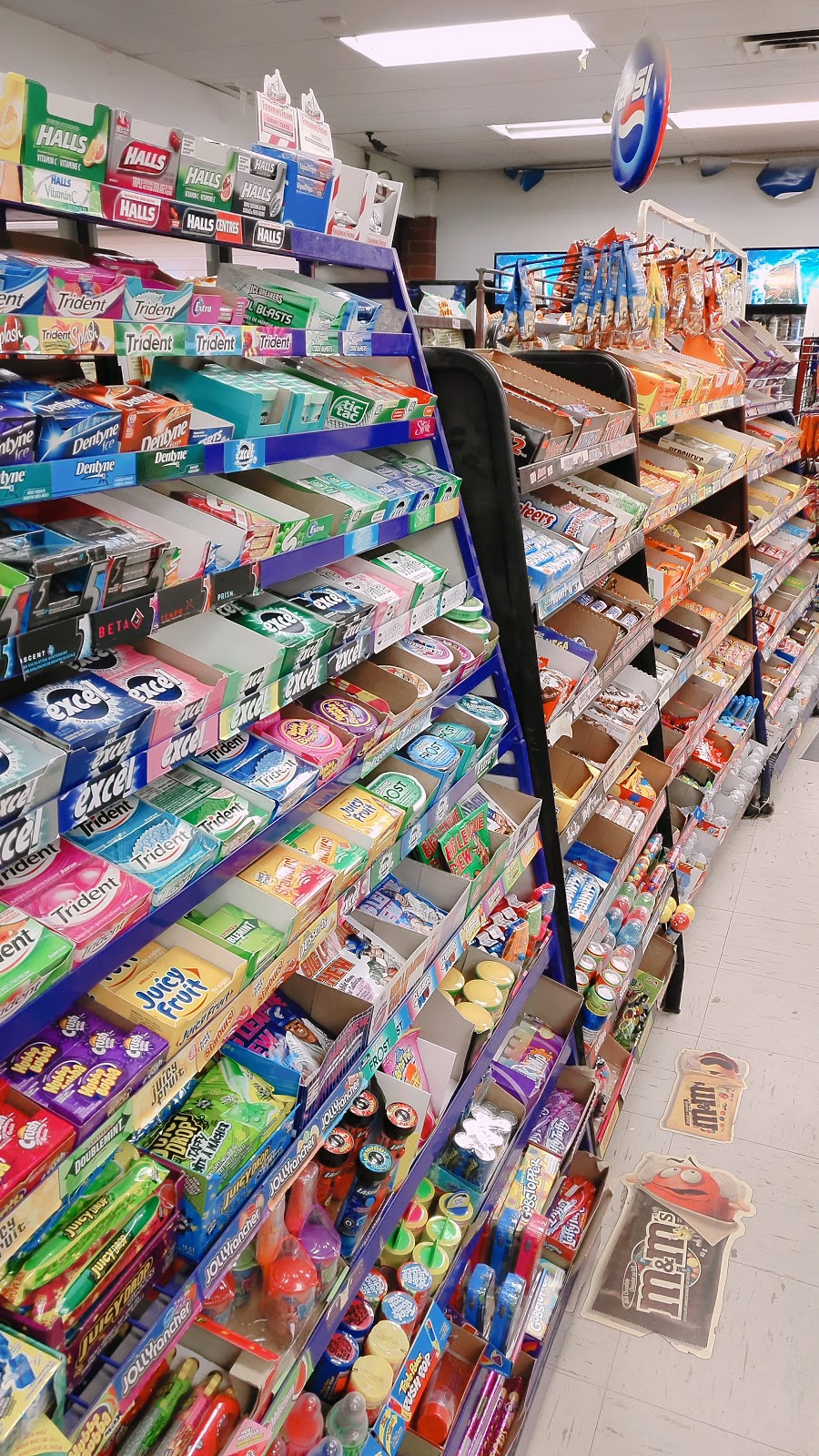 Mini Supermarket | 4505 26 Ave SE, Calgary, AB T2B 2K4, Canada | Phone: (403) 235-5526