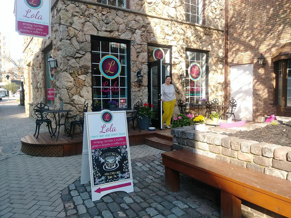 Lola Choco Bar And Sweet House | 423 Elizabeth St #13, Burlington, ON L7R 2L8, Canada | Phone: (905) 616-4059