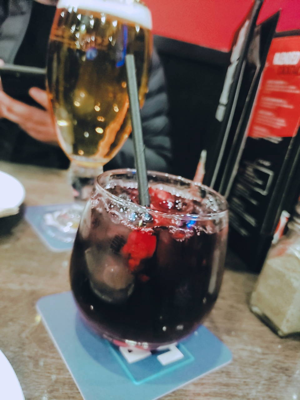 St. Louis Bar & Grill | 685 University Ave Building 1, Orillia, ON L3V 8K8, Canada | Phone: (705) 259-9464
