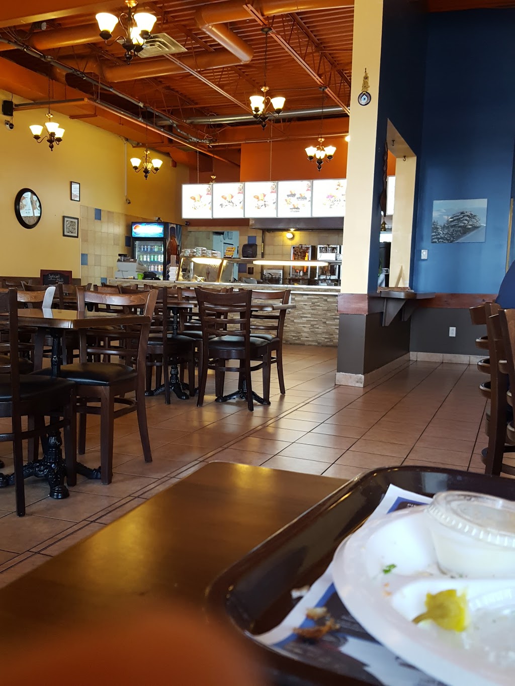 Le Taouk | 50 Rue de la Gabelle #520, Varennes, QC J3X 2J4, Canada | Phone: (450) 985-0999