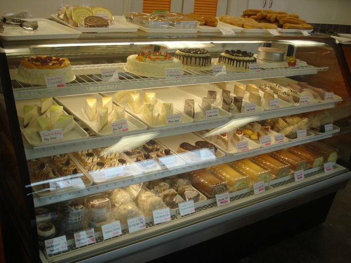 Sweetheart Bakery | 8111 160 Ave NW, Edmonton, AB T5Z 0G3, Canada | Phone: (780) 457-2238