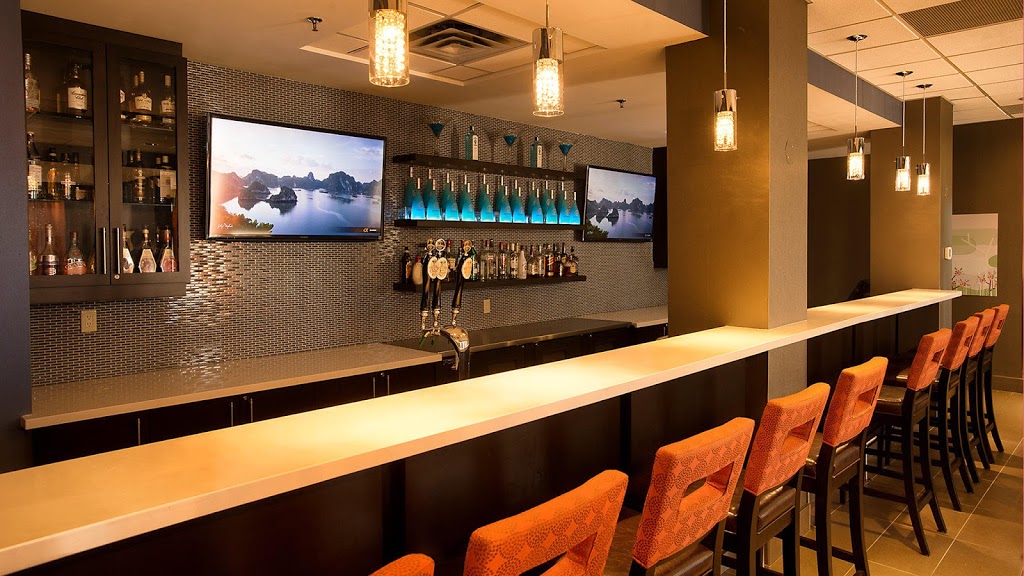 Holiday Inn & Suites Mississauga West - Meadowvale | 2565 Argentia Rd, Mississauga, ON L5N 5V4, Canada | Phone: (905) 542-2121