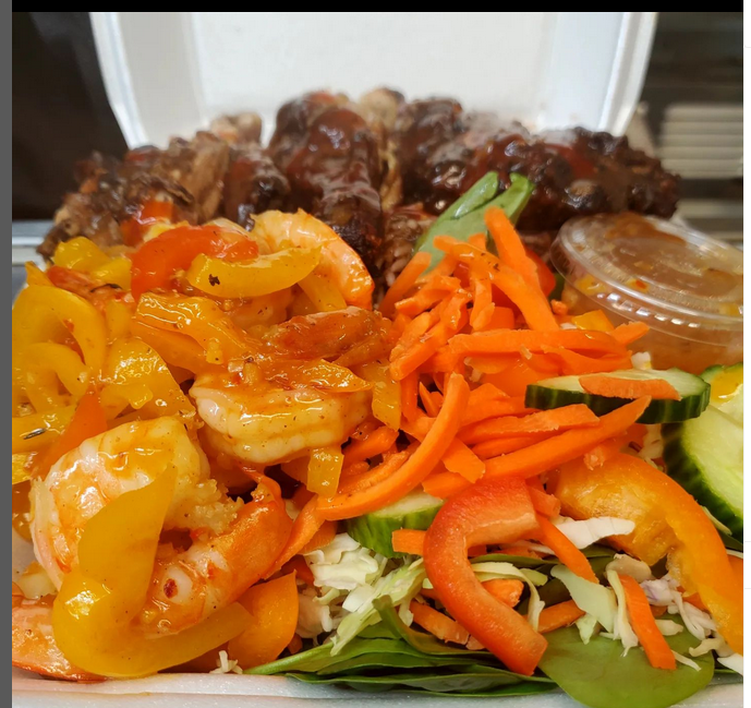 Miss Christines Kitchen inc | 611 Archibald St, Winnipeg, MB R2J 0X8, Canada | Phone: (204) 698-1546