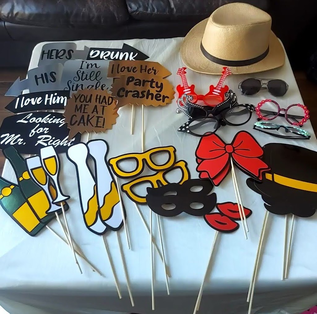 North Simcoe Photo Booth Co. | 72 Jephson St, Victoria Harbour, ON L0K 2A0, Canada | Phone: (705) 543-9468