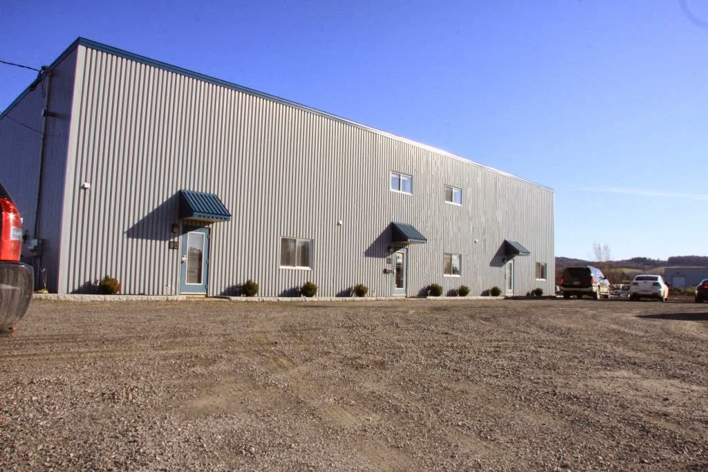Picture This On Granite | 82 Chem. des Ursulines, Stanstead, QC J0B 3E0, Canada | Phone: (888) 651-4258